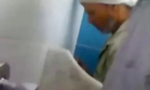 دبیر آشپز سادوموسو عکس سکسی مامان با پسر را می پذیرد
