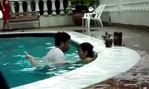 دو ستاره فیلم سکس خارجی مادر پسر بالغ بالغ ناگهان عاشق بی سکونت می شوند و لعنتی می شوند