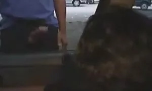 دو دختر پوره در لباس زیر زنانه داغ در یک فروشگاه بزرگسالان داغ می شوند فیلم سیکس پسرباپسر