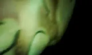 ستاره پورن به راحتی توسط یک عکس سکسی پسر دختر دوست اغوا می شود